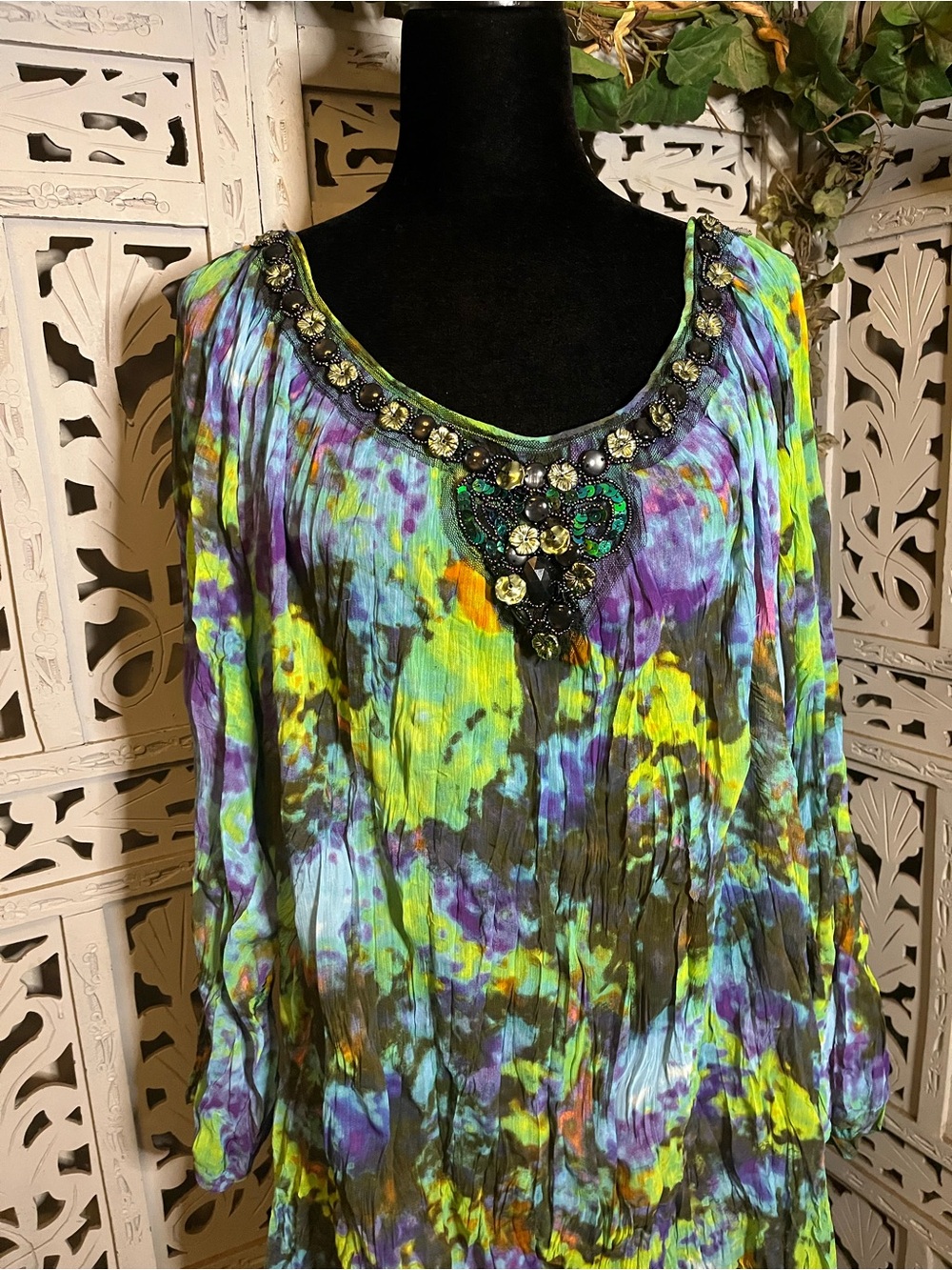 MUSHKA by SIENNA ROSE SHEER PURPLE & MULTICOLOR ABSTRACT TIE-DYE PLUS SIZE TOP - Picture 2 of 12